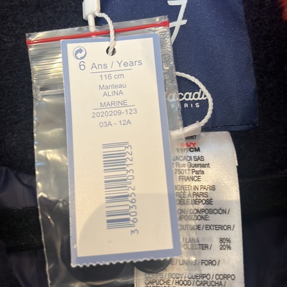 Jacadi Girls coat.With tags.Alina Marine. Removable faux fur collar. Size 6 & 10 - Picture 5 of 7